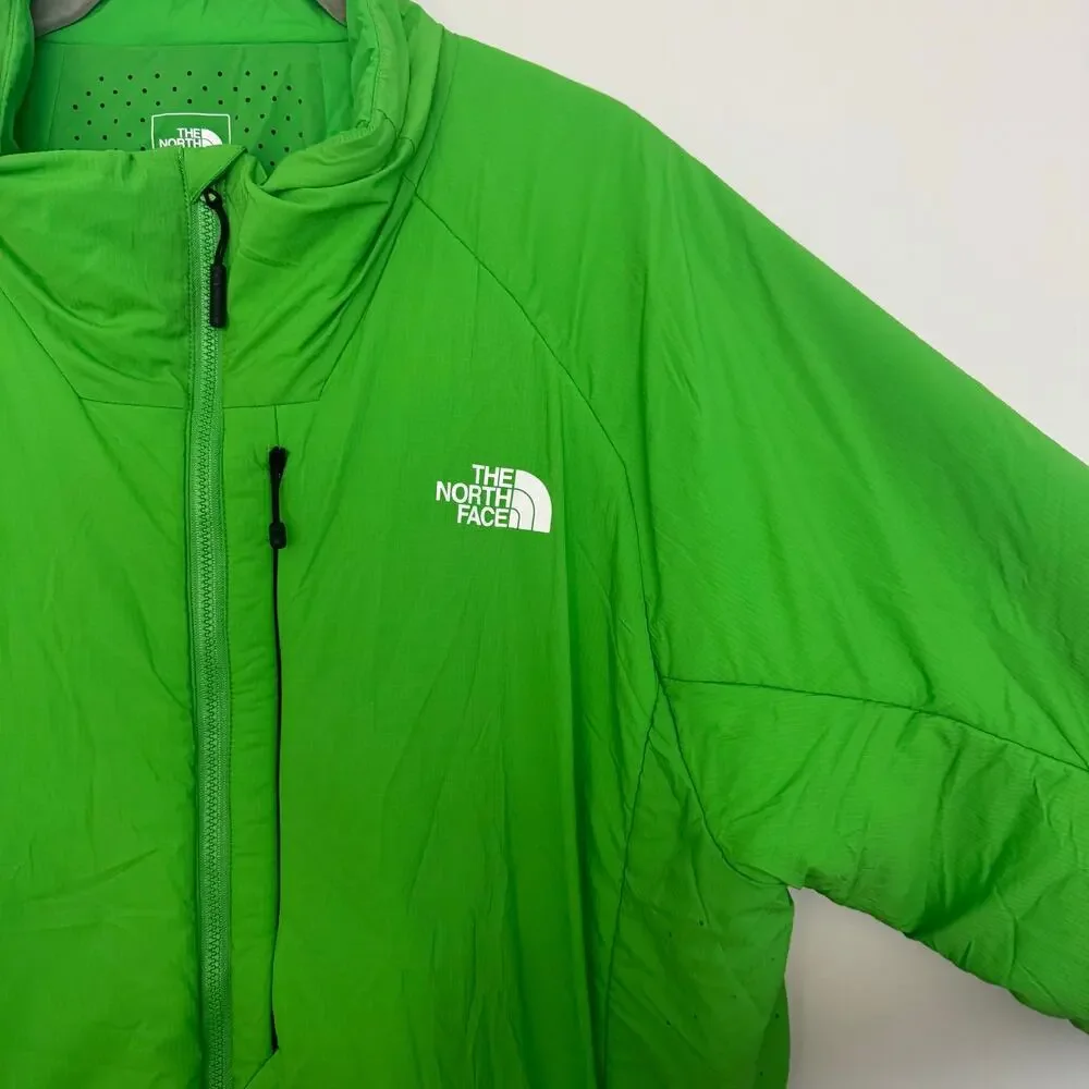The North Face Ventrix Jacket in Green/Black
